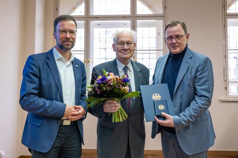 Auszeichnung E. Schack