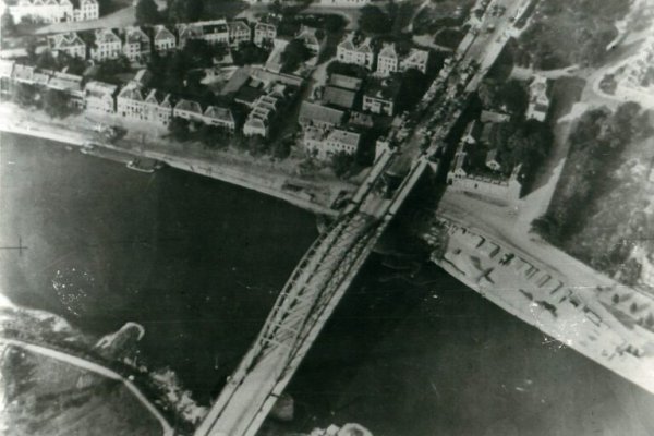 Dieses Foto vom 19. September 1944 – MH 2061 – stammt aus den Sammlungen der Imperial War Museums